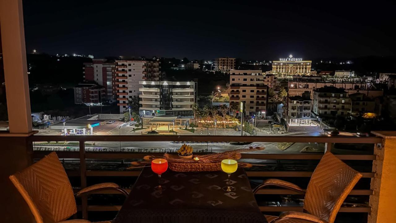 Rooftop Apartments Durrës Eksteriør bilde